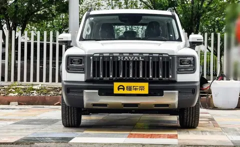 牛宝宝 哈弗猛龙辅助驾驶揭秘: 适应巡航+多传感器协同护航